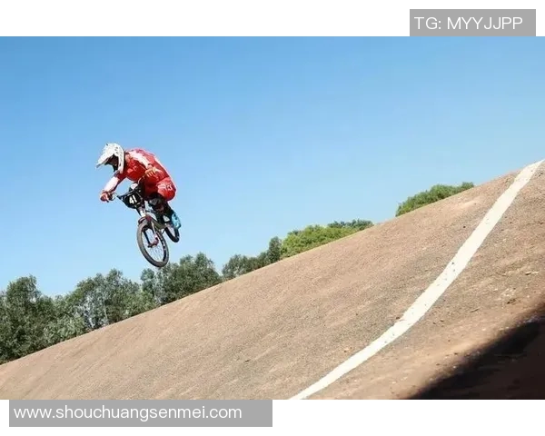 深圳滑板队勇闯世界攀岩锦标赛的奋斗历程与精彩瞬间