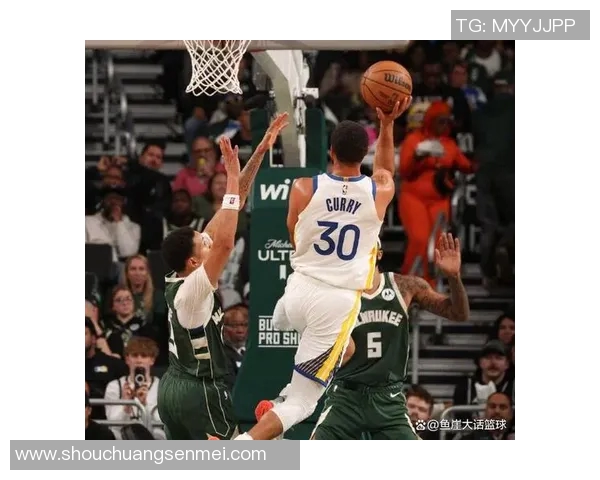 勇士暂84-87雄鹿！字母哥缺阵！库里单节10分！勇士罚球20全中！